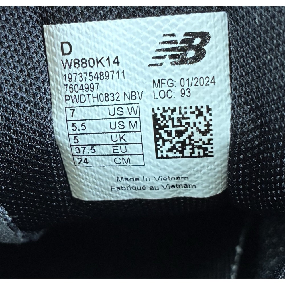 New Balance Fresh Foam X 880v14 Womens 7 Black White Running Shoes W880K14 - Picture 2 of 16